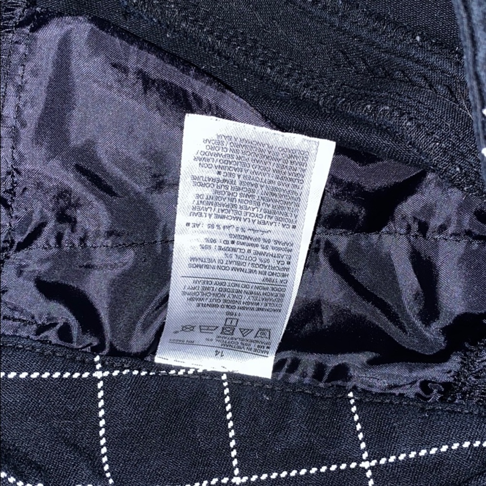 old navy pixie pants - Picture 3 of 3